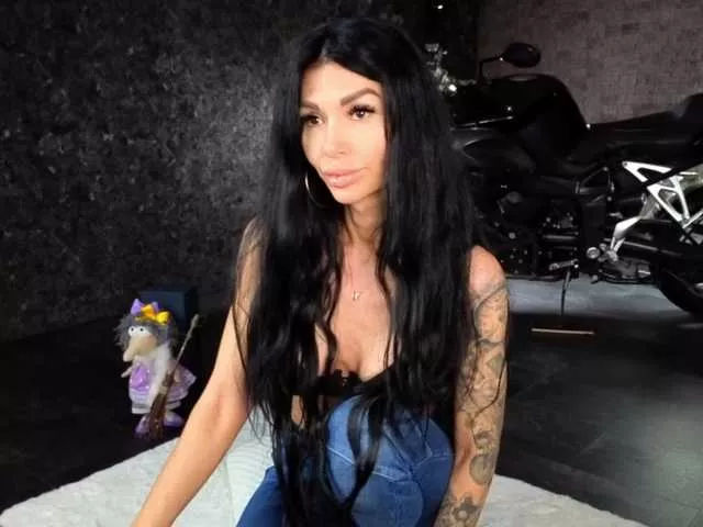 -BABAYAGA- on BongaCams 