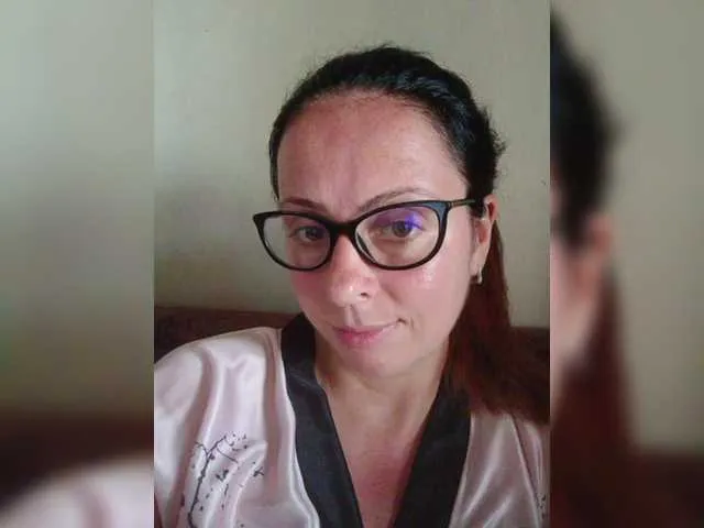 AllieLisa on BongaCams 