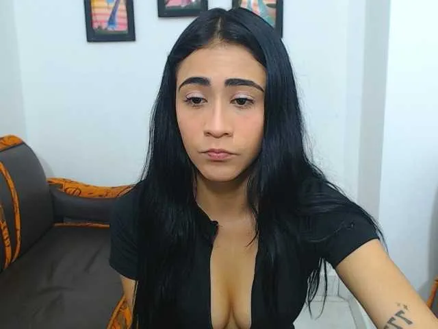 anabellt on BongaCams