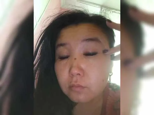Bet-Lu on BongaCams