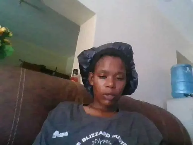 Cocolau on BongaCams 