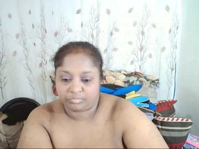 Indiantasha on BongaCams 