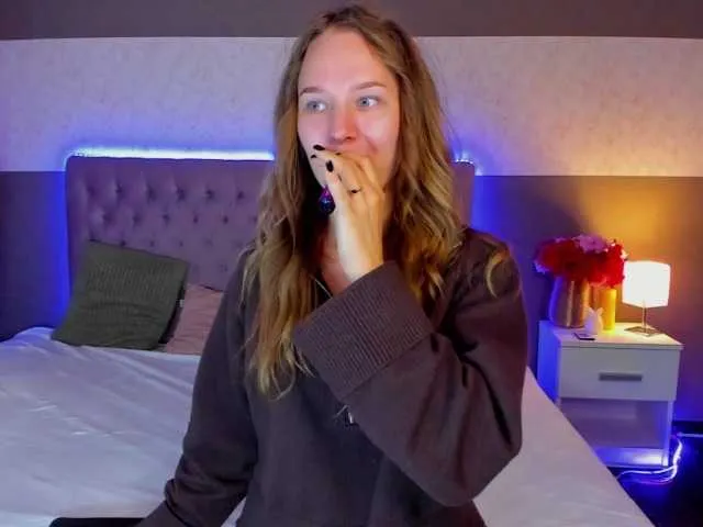 IndyVi on BongaCams