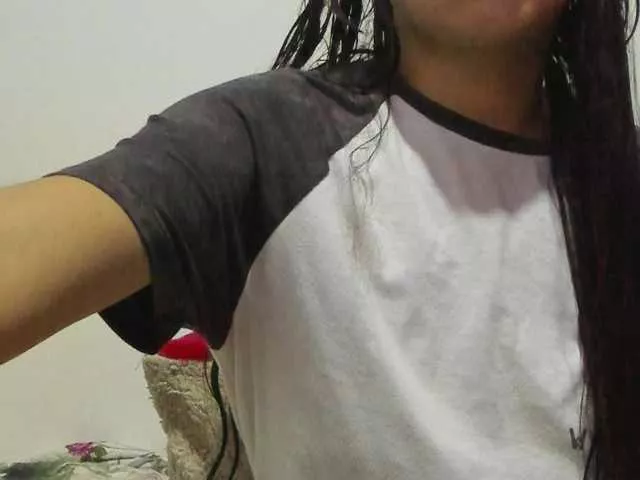 lizzykawai on BongaCams 