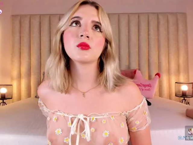 MaiaCollins on BongaCams 
