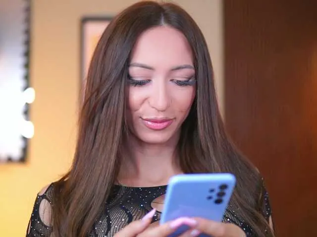 MayaHipnoteyes on BongaCams 