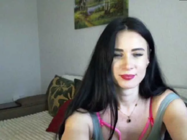 MilfLunna on BongaCams
