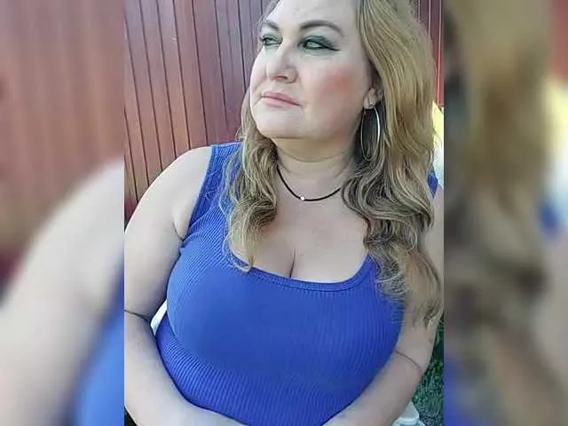 milli1983 on BongaCams 