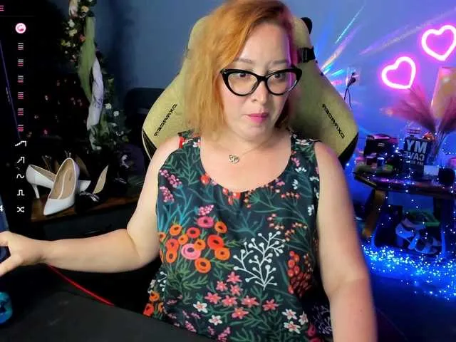mmmMommy on BongaCams 
