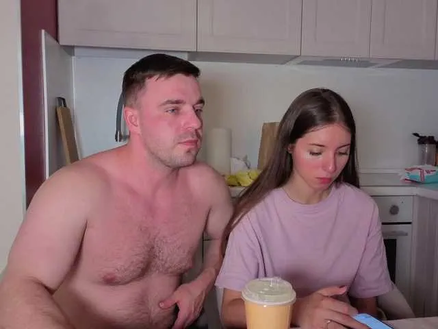 momotea on BongaCams 