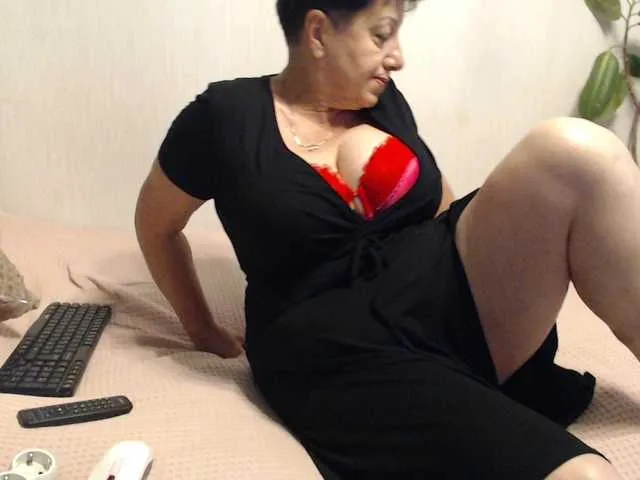 NINA-RICCI on BongaCams 