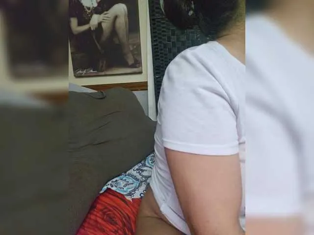Prurient-Gem on BongaCams