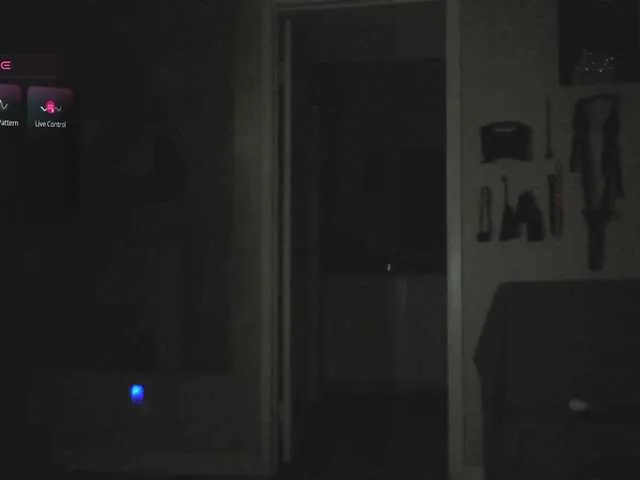 QueenAnitaDix on BongaCams 