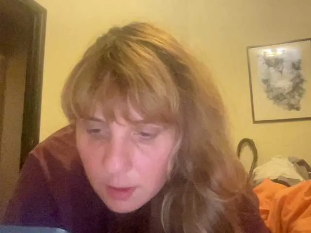 VivaLipstick on BongaCams 