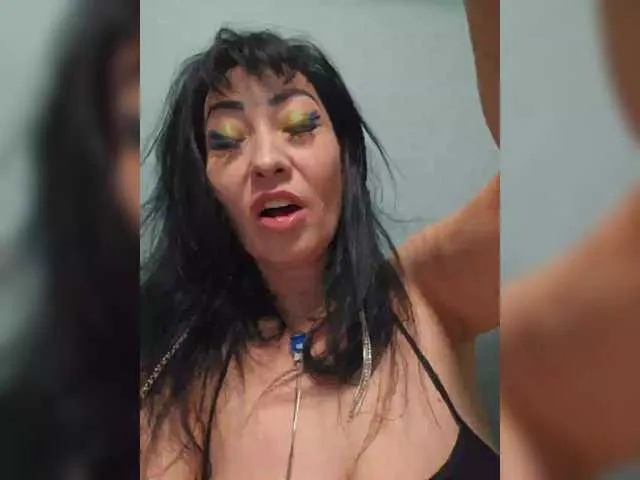 xxxDirtyBitchxxx on BongaCams 