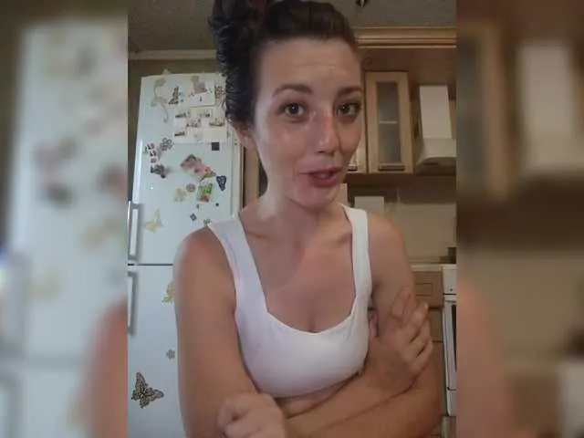 Ymmixxx on BongaCams 