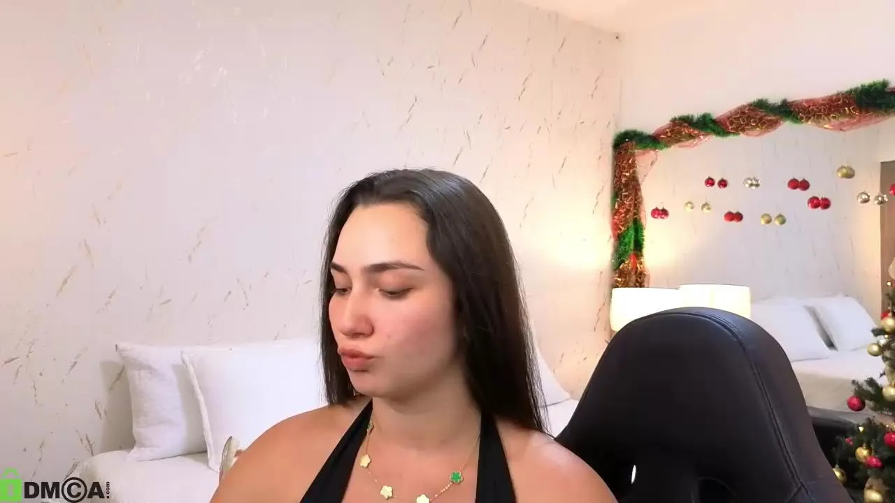 AVA__BLUE on Cam4