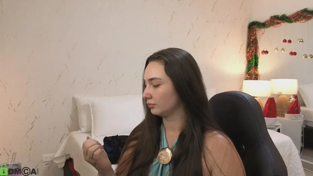AVA__BLUE on Cam4