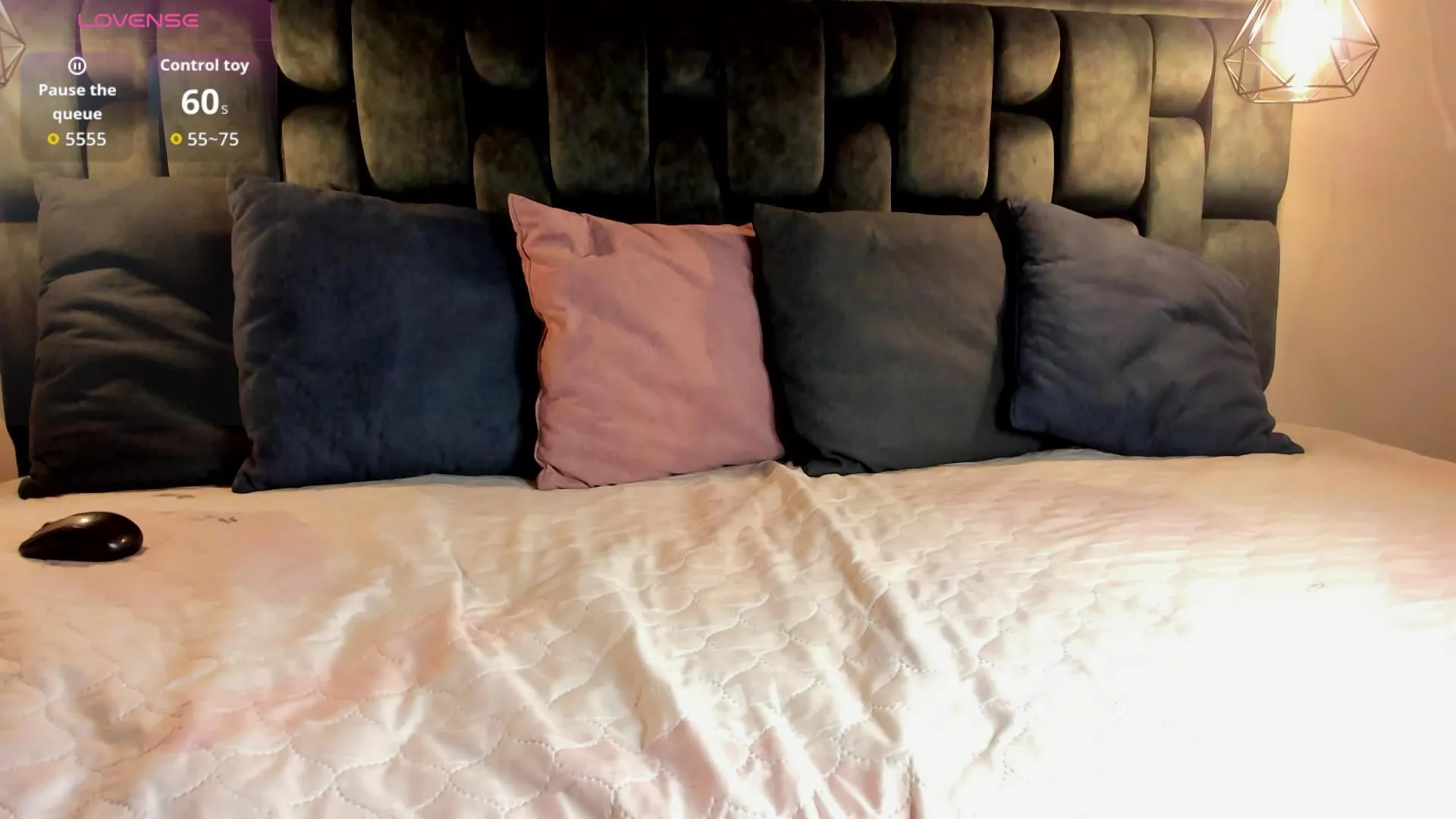 Bellarohs on Cam4