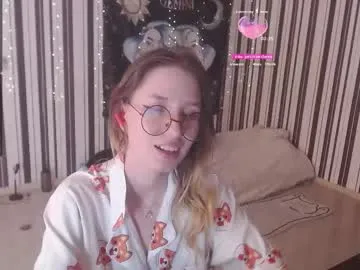 _hanna_moon_ — welcome to me room - Goal: outfit appreciation #glasses #shy #nonude #tease #cutie