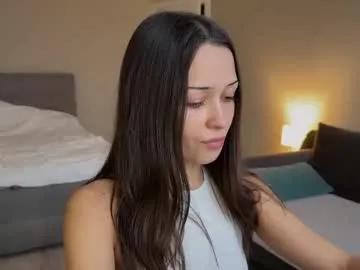 a_p_p_l_e on Chaturbate 