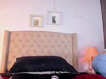 allisson_m on Chaturbate