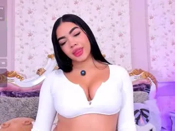 allissonjames — GOAL: Rubbing my kitten close up [0 tokens remaining] Ready to spice things up? I need u daddy #latina #teen #fuckmachine #deepthroat #bigboobs