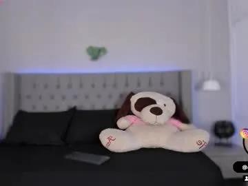 anne_cox_ on Chaturbate 