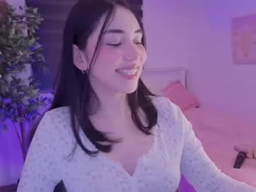 anniebrie — GOAL: flash boobs [150 tokens remaining] Welcome guys !!!! #skinny #latina #teen #petite #cute