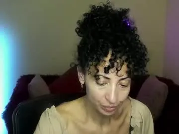 arianna_tifany on Chaturbate