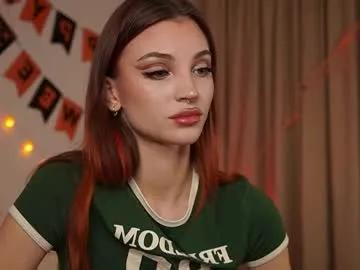 beckymadsons —  Let's reach 55000+ TODAY! I'm a #teen #18, #new #shy here, but already the best #bigass on CB  - Goal: Air kiss [15 tokens left]