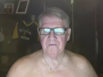 bigbeerdrinker1 on Chaturbate 