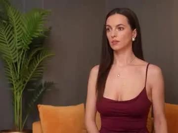 calliadesigner — Hi! Welcome to my room! - Goal: Lingerie [2999 tokens left] #erotic #dance #natural #tease #pantyhose