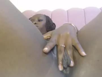 caramel_chocolate01 on Chaturbate 