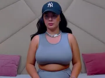 chloevee — Sweet angel with devil's desires. - Multi Goal: Pussy fingering! [800tk each Goal] #bigboobs #lovense #bigass #feet #cum #anal