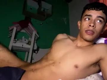 davidth000 — Welcome to davidth000's room! - Goal: I do a hot sensual dance  [1990 tokens left]  #bbc #abs #ebony #hairy #bigcock