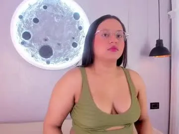 desirequeens — Fuck Pussy in Missionary [112 tokens left] #lesbian #couple #young #squirt #saliva