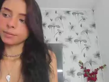 ehotloveaxxx — GOAL: show muscles and oil on my body [2376 tokens remaining] Welcome to my room! #smalltits #18 #muscle #latina #tiny #smile