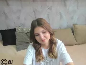 elle_ellise on Chaturbate 