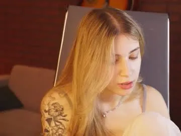elliecutes on Chaturbate 