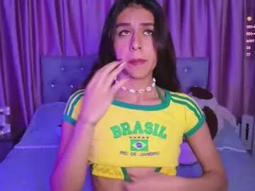 emiiscoot_1 on Chaturbate 