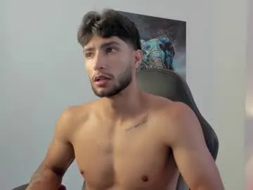 emmet_collins on Chaturbate 