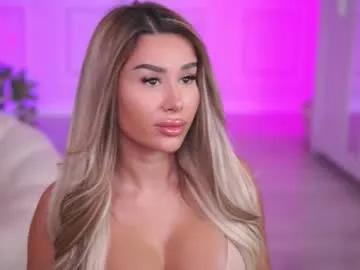 evazane — For every THUMBS UP you receive a GIFT. Tip 25 and  me for a nice surpriseee - Multi Goal: Boobies out [123 tokens left] #bigass #bigboobs #squirt #anal #teen