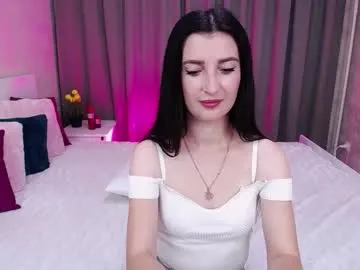 evelingills on Chaturbate 