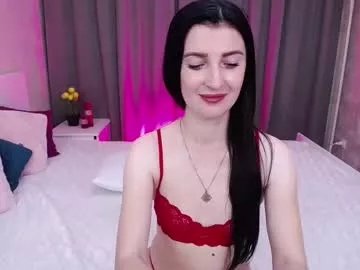 evelingills on Chaturbate 
