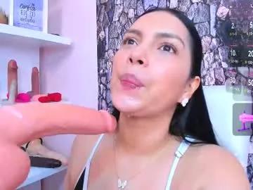 evelinn_belen — GOAL: cover face and breasts with saliva [1500 tokens remaining] Welcome to my room!  Deep throat with lots of saliva and cum, I hope you enjoy my love #fuckmachine #saliva #nasty #deepthroat #pussy