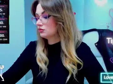 evelyne_rose — Ready to tease your senses?Come closer & lets play! #milf #squirt #lovense #office #bigboobs #pantyhose #bigass #cum #anal #milf #do | juicy cum show | #lovense #bigboobs #daddy #squirt #lush |