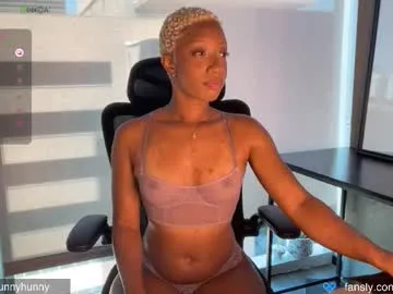 farah_love on Chaturbate 