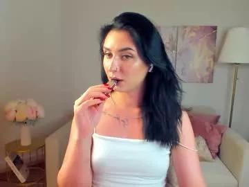 flufyfoxx on Chaturbate 