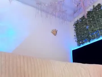 flylia_ on Chaturbate 